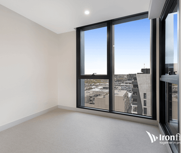 THE BENCHMARK IN LUXURY LIVING! - Photo 1