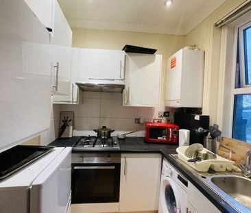 Room in a Shared Flat, Willsden Green, NW2 - Photo 6