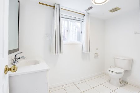 For Lease - 161 Chambers Crescent Unit# Bsmt, Newmarket, Ontario - Photo 5