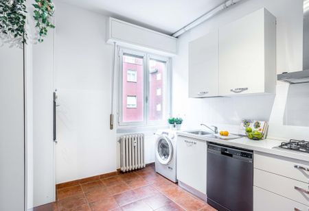 Single room with window in Milan - Photo 2