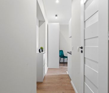 Jasna kawalerka z oddzielną sypialnią - Chorzów - Zdjęcie 3