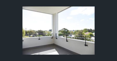 Good size apartment for rent - Photo 3