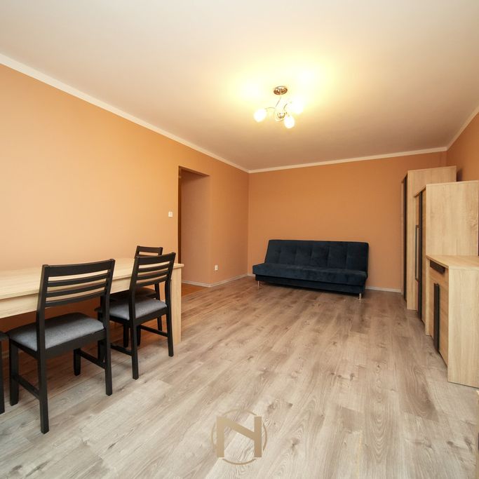 zadbane 2 pokojowe - do wynajęcia - os. dolinki. - Photo 1