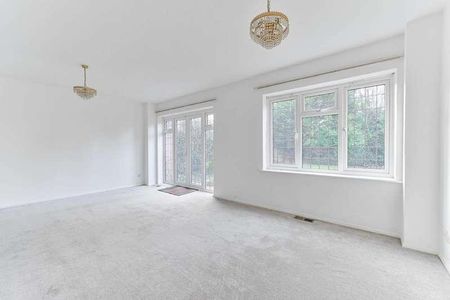 Upper Selsdon Road, Croydon, CR2 - Photo 3