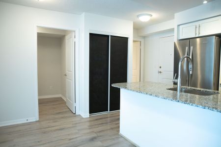 For Lease - 35 Bastion Street Unit# 1203, Toronto, Ontario - Photo 3