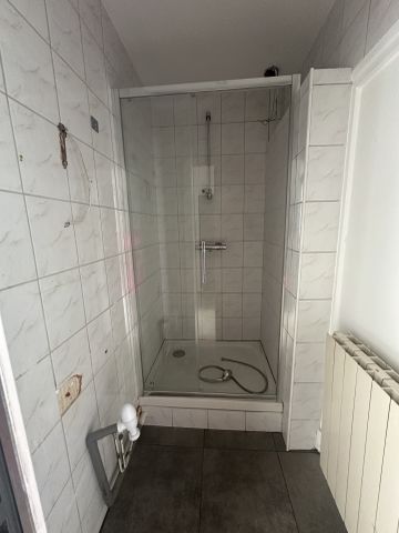 Location Appartement 2 pièces 45m² CLERMONT FERRAND 63000 - Photo 4