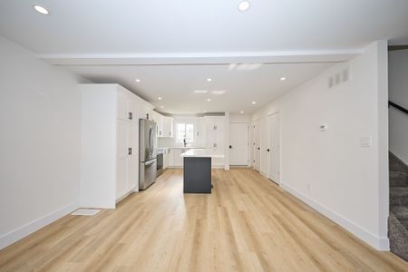 For Lease - 8141 Coventry Road Unit# 80, Niagara Falls, Ontario - Photo 4