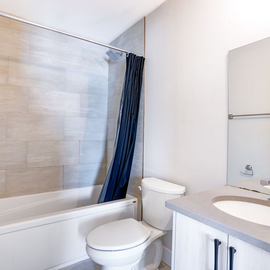 For Lease - 3328 Oriole Drive Unit# Full House, London South, Ontario - Photo 1