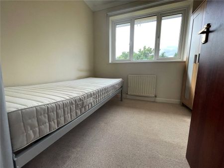 Marianne Road, Poole, Dorset, BH12 - Photo 4