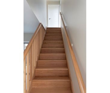 Modern & Architecturally Designed Townhouse - Photo 3