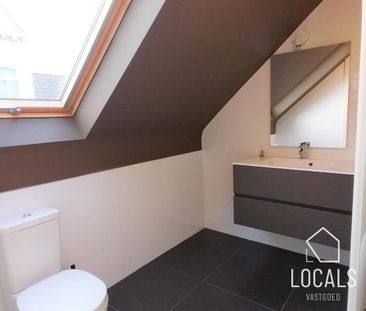 Appartement - Te huur - Photo 2