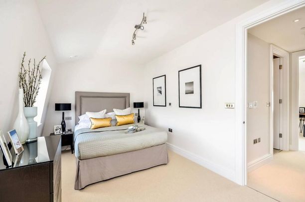 5 bedroom terraced house to rent - Photo 1