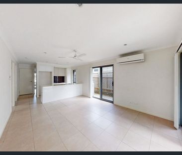 Spacious Family Home in Warner Awaits! - Photo 4