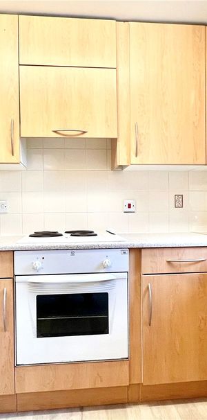 Norwood Road, Reading Norwood Road, Reading - Photo 1