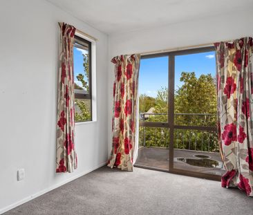 Four Bedroom Family Home - Photo 6