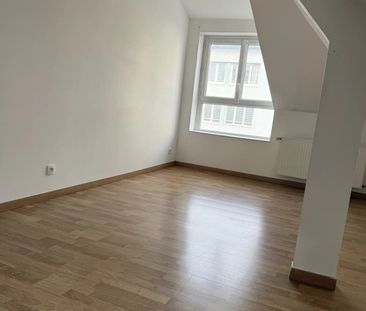 Location Appartement 4 pièces 90m² BOULOGNE SUR MER 62200 - Photo 3