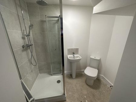 2 bedroom terraced house to rent - Photo 4