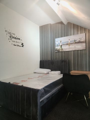 Room in a Shared House, Ingle Avenue, LS27 - Photo 3