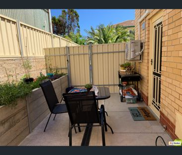 2/14 Cavendish Street, West Beach, SA 5024 - Photo 6