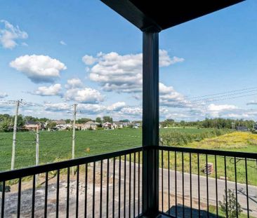 PLUSIEURS 4 1/2 - PLAFONDS 9 PIEDS - ASCENSEUR - DIPOSNIBLES IMMÉDI... - Photo 3