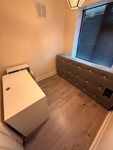 4 Bed Semi-Detached House, The Martyrs Close, CV3 - Photo 3