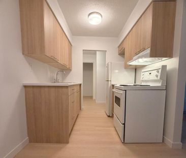 Fairview Court - Photo 2