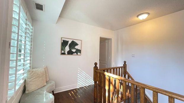 For Lease - 1 Rean Drive Unit# 8, Toronto, Ontario - Photo 1