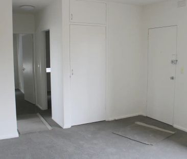 “REFURBISHED 2 BEDROOM - BRAND NEW KITCHEN” - Photo 4