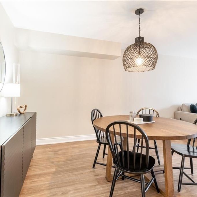 For Lease - 895 Maple Avenue Unit# 118, Burlington, Ontario - Photo 1