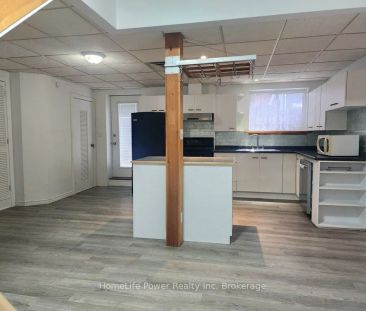 110 Surrey Street E - Photo 5