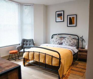 1 bedroom in a house share to rent - Photo 3
