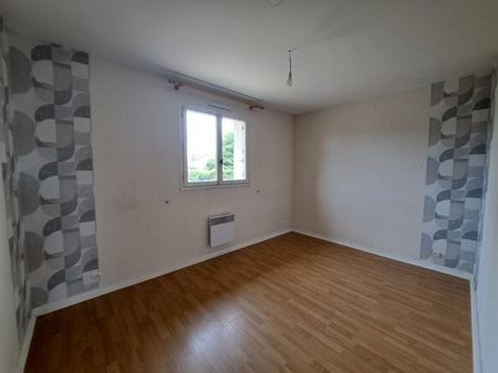 Appartement à louer, 4 pièces - LES PONTS DE CE 49130 - Photo 2