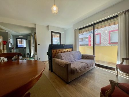 Beau T3 avec terrasse - Photo 2