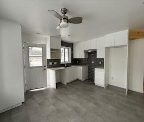 Grand 4 1/2 rez de chaussé - Photo 2