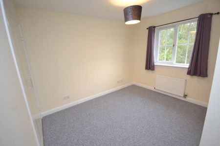 3 bedroom detached house to rent - Photo 3
