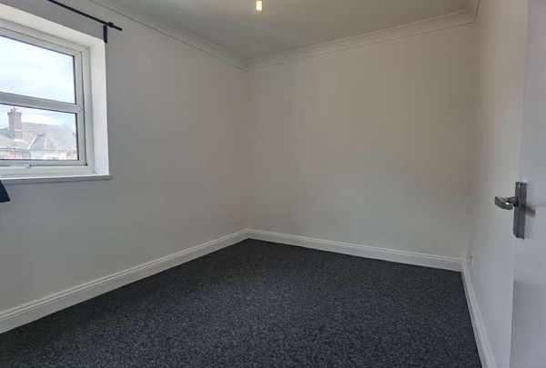 Alma Road, SO14 - Photo 1