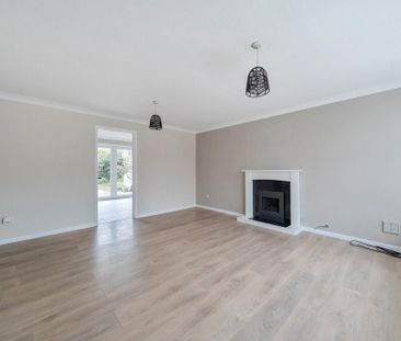 3 bedroom link detached house to rent - Photo 1