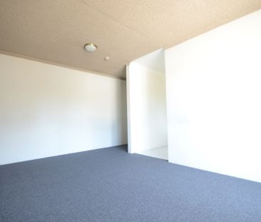 2 Bedroom Unit&excl;&excl; - Photo 4