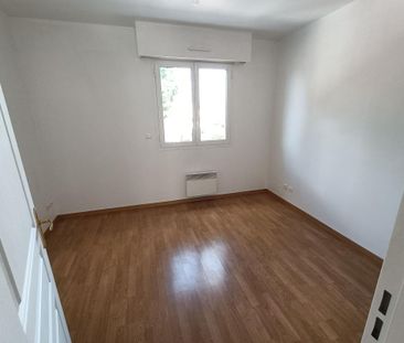 Location Appartement 2 pièces 36m² STE GENEVIEVE DES BOIS 91700 - Photo 2