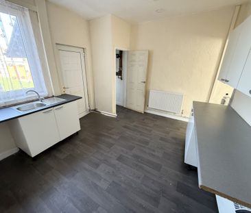 Grange Avenue, Hodge Hill, BIRMINGHAM - Photo 6