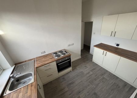 2 bedroom flat to rent - Photo 3