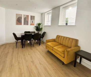 1 bedroom property to rent - Photo 1