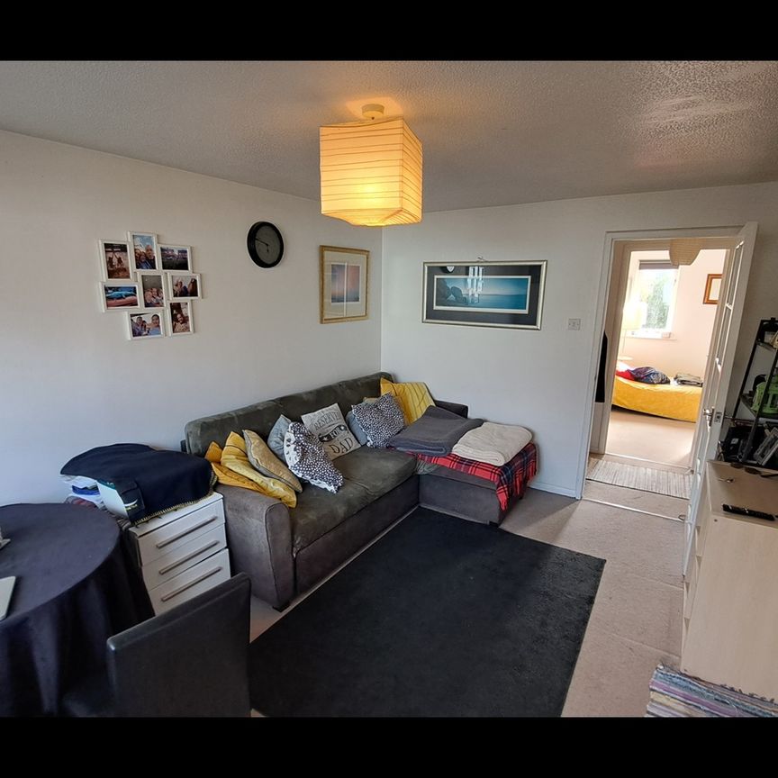 1 Bed Flat, Lewisham, SE8 - Photo 1