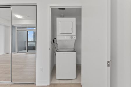 For Lease - 10 Abeja Street Unit# 1119, Vaughan, Ontario - Photo 5