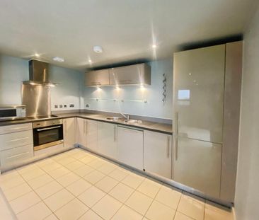 2 bedroom flat to rent - Photo 5