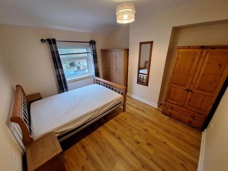 126 Ulsterville Avenue, Belfast, BT9 7AR - Photo 3