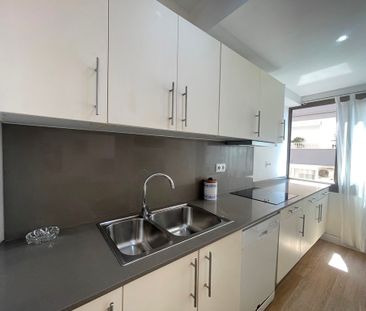 Apartamento amueblado de 2 dormitorios y ascensor en zona General R... - Photo 2