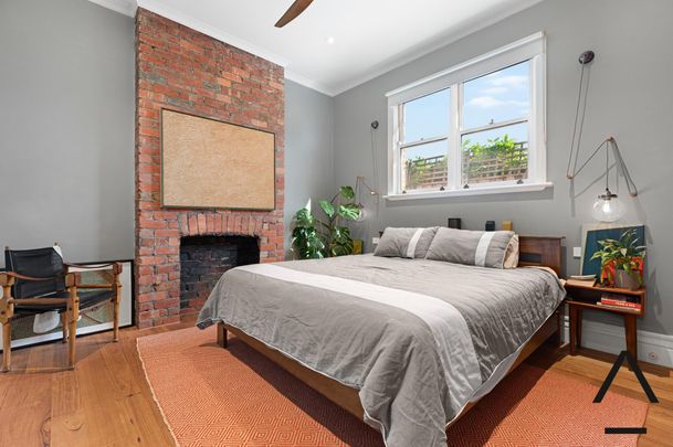 10 Ashe Grove, Toorak VIC 3142 - House For Rent | Domain - Photo 1