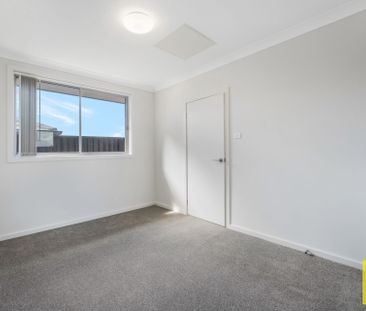 Stylish & Low-Maintenance 1 Bedroom Granny Flat |(Enter 376 Tenth A... - Photo 2