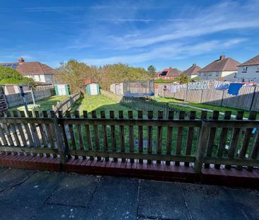 2 bedroom house to rent - Photo 1